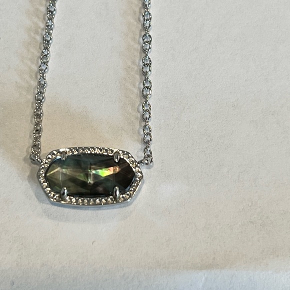 NWT Kendra Scott Retired Elisa Necklace Black Pearl & Silver SOLD OUT Gorgeous! - Picture 4 of 15